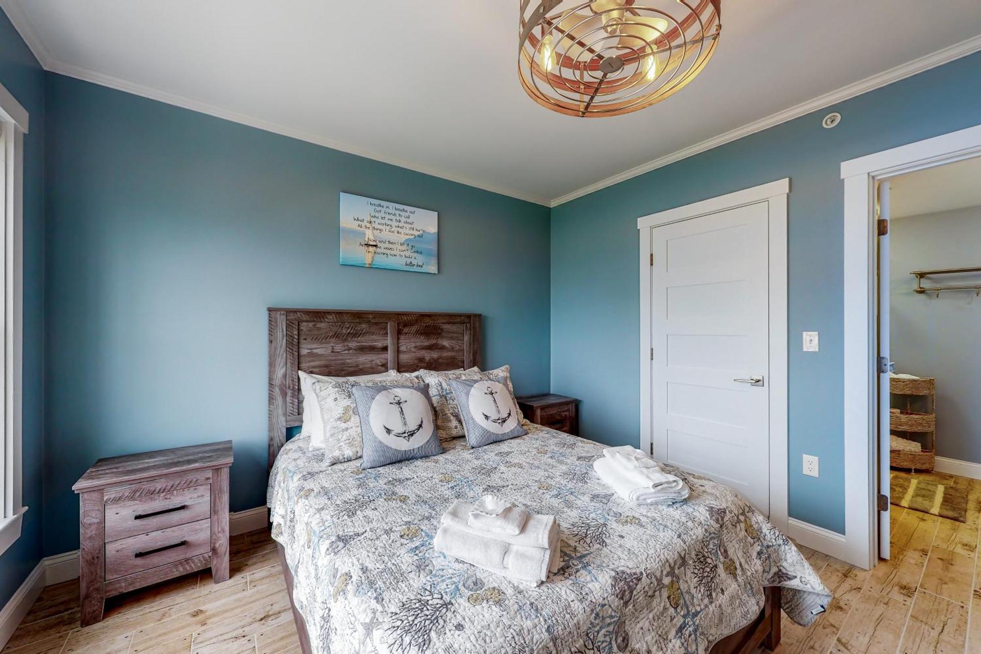 Summer Ocean Escapes Dennisport Room photo